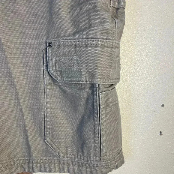 Duluth Trading Co Mens Size 44x9” Canvas Cargo Shorts Cotton Carpenter Khaki Tan - Picture 4 of 10